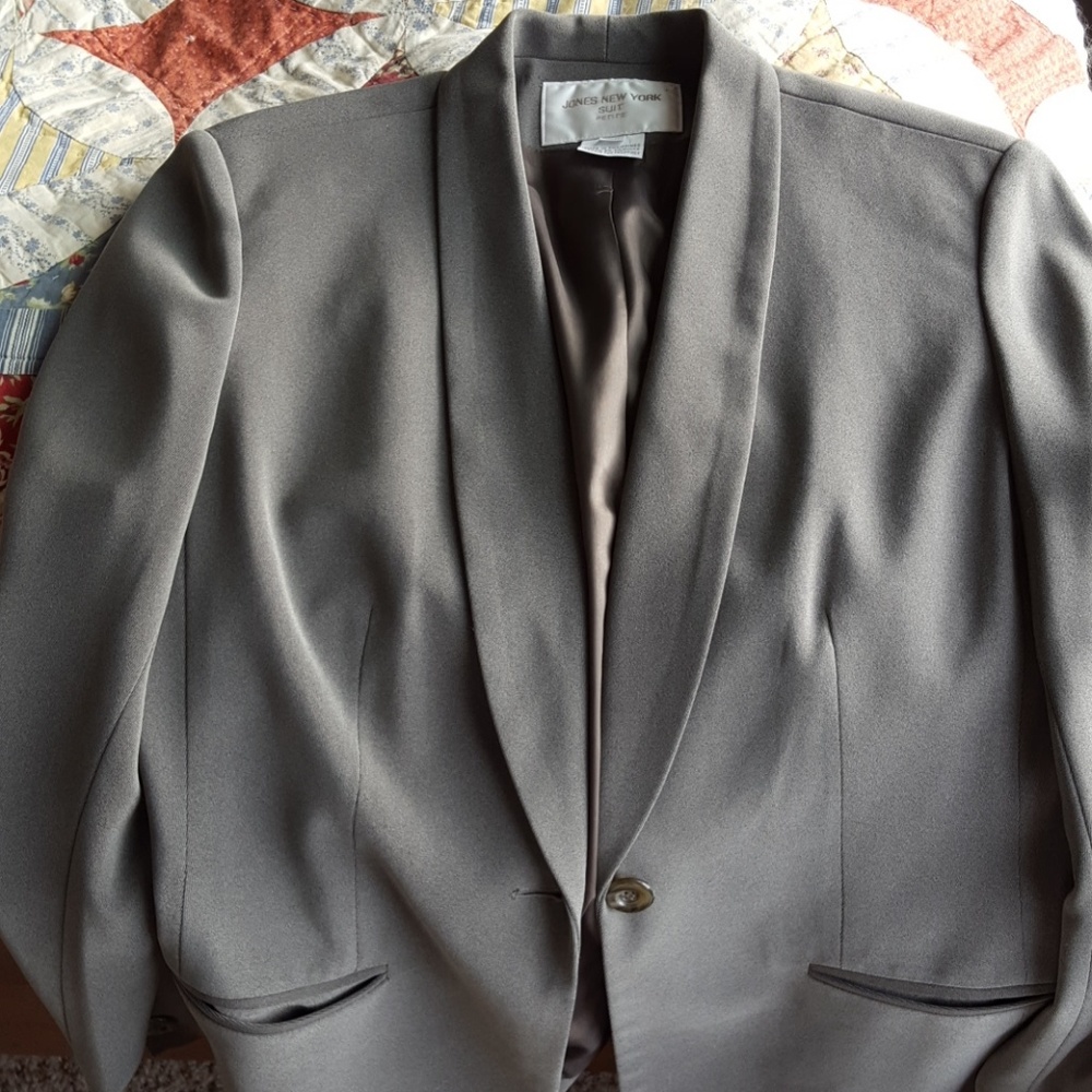 Jacket - Picture 3 of 3